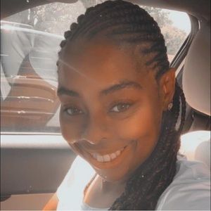 Meet your Posher, Clisa